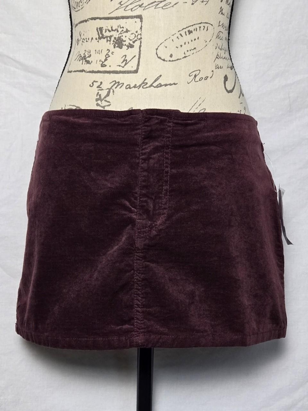 Forever 21 Merlot Corduroy Mini Skirt NWT | Size M
